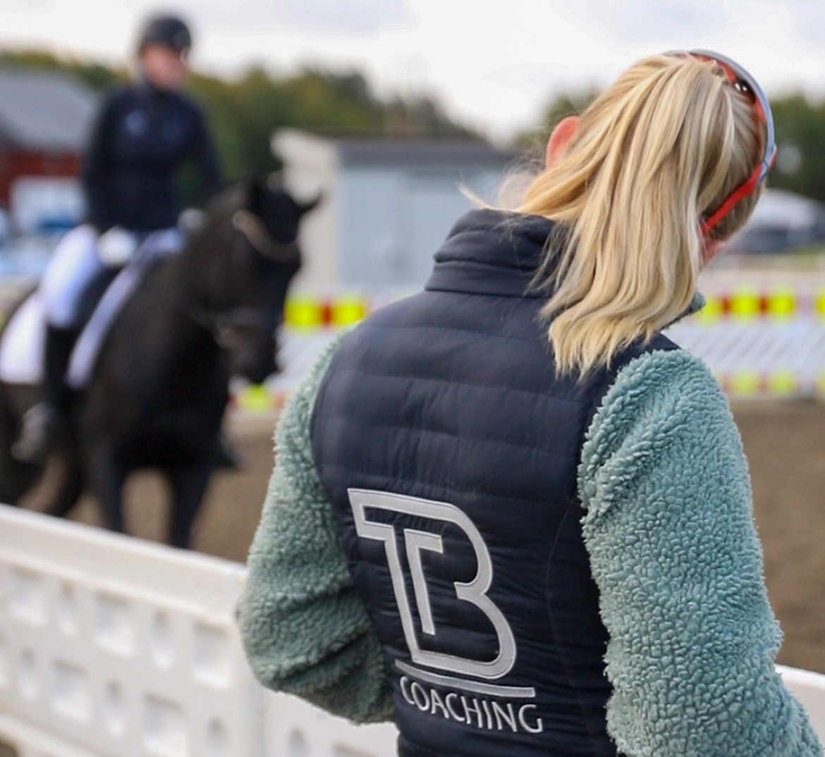 Ella hárjeheaddji maid lea boahtan veahkehit su gilvvuin. Govven: Stine Lise Nordsletta Somby